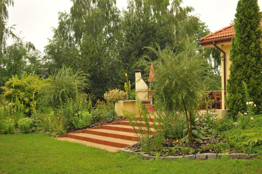 Hotel Villa Hubertus Kutno Exterior photo